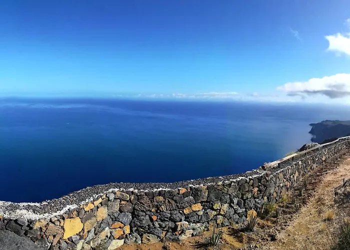 La Casa Del Risco * El Pinar (El Hierro)